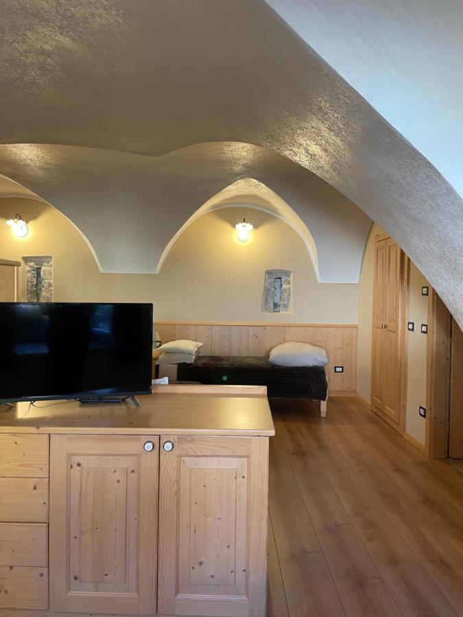 Agriturismo La Canonica Brez Eksteriør bilde